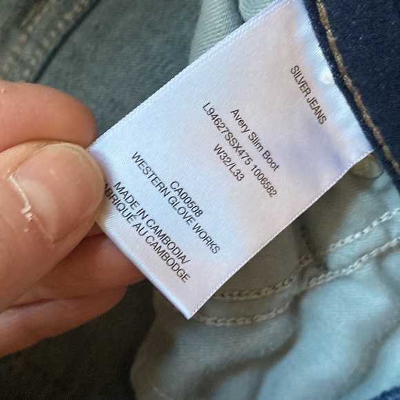 Silver Avery Slim Boot Cut Dark Wash High Rise Jeans 32 by 33 - Picture 8 of 8